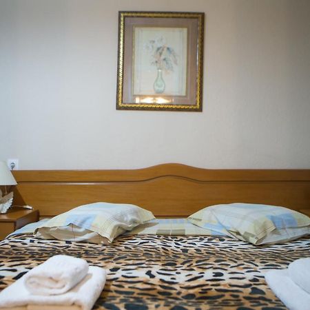 Ferienwohnung Avgi Káto Loutrákion Exterior foto