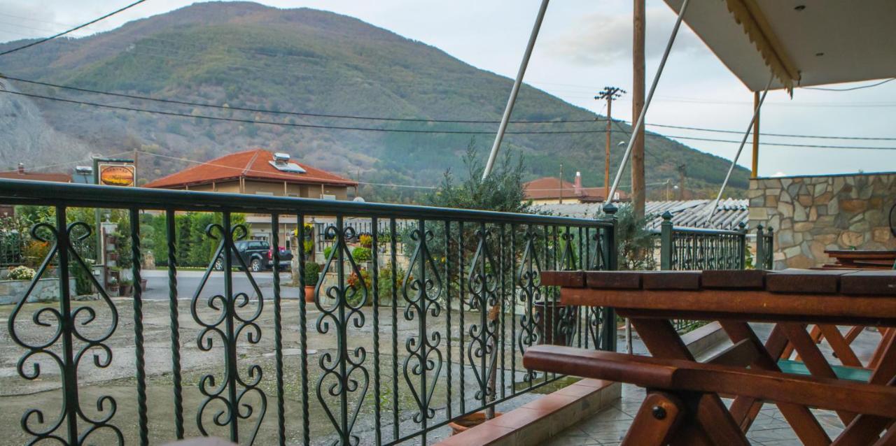 Ferienwohnung Avgi Káto Loutrákion Exterior foto